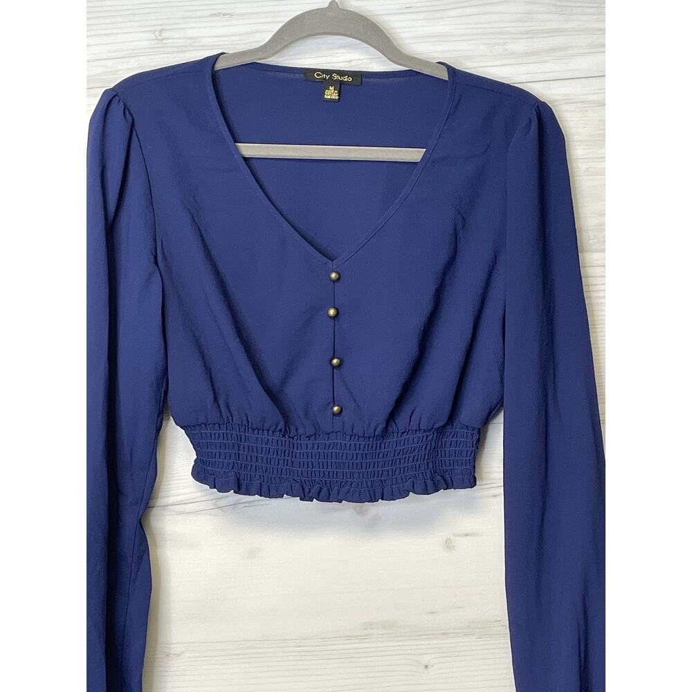 City Studio Blouse Womens Medium Blue Long Sleeve V Neck Smocked Crop Top NWT - Picture 2 of 10